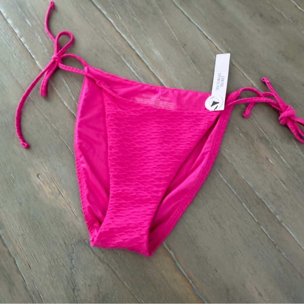 Victoria Secret String bikini bottom textured  cheeky bottom only - Picture 10 of 11
